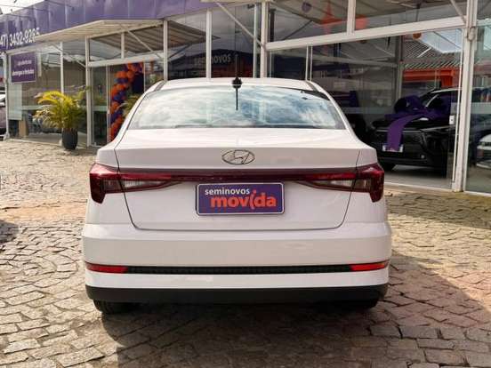 HYUNDAI-HB20S-2024