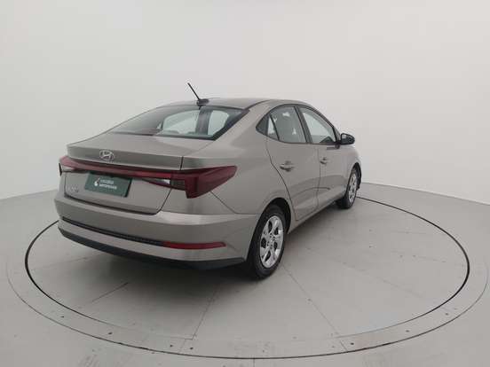 HYUNDAI-HB20S-2024