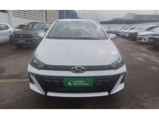 HYUNDAI-HB20S-2025