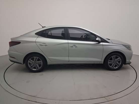 HYUNDAI-HB20S-2025