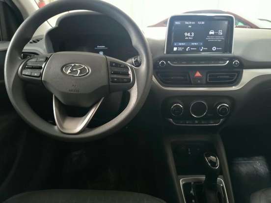 HYUNDAI-HB20S-2025