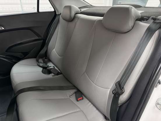 HYUNDAI-HB20S-2015