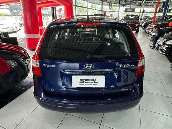 HYUNDAI-I30-2010