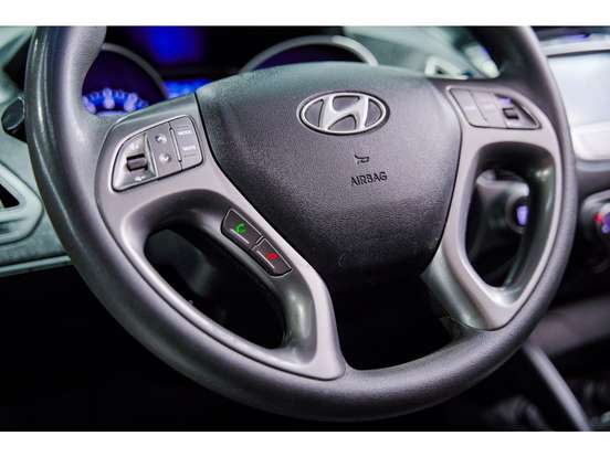 HYUNDAI-IX35-2.0 LAUNCHING EDITION 16V FLEX 4P AUTOMÁTICO HYUNDAI-IX35-2015