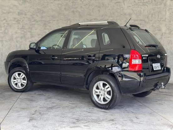 HYUNDAI-TUCSON-2007