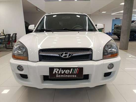HYUNDAI-TUCSON-2.0 MPFI GLS 16V 143CV 2WD FLEX 4P AUTOMÁTICO HYUNDAI-TUCSON-2015