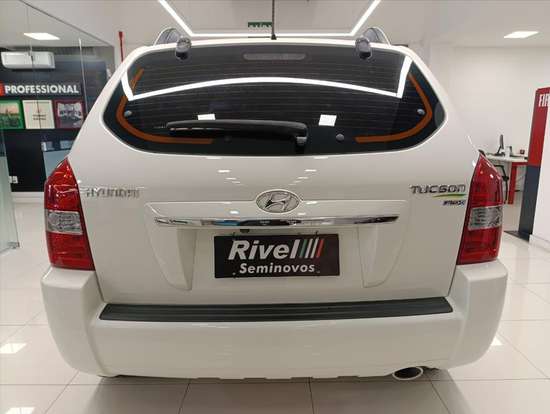 HYUNDAI-TUCSON-2015