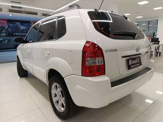 HYUNDAI-TUCSON-2.0 MPFI GLS 16V 143CV 2WD FLEX 4P AUTOMÁTICO HYUNDAI-TUCSON-2015