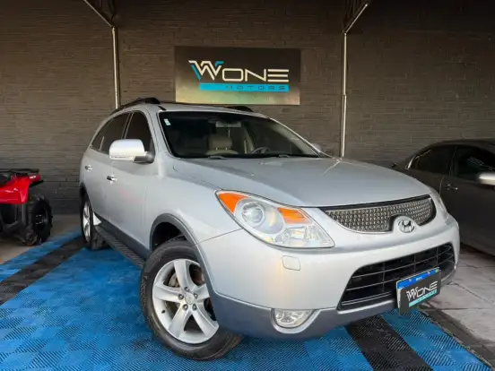 HYUNDAI-VERACRUZ-3.8 GLS 4WD 4X4 V6 24V GASOLINA 4P AUTOMÁTICO HYUNDAI-VERACRUZ-2009