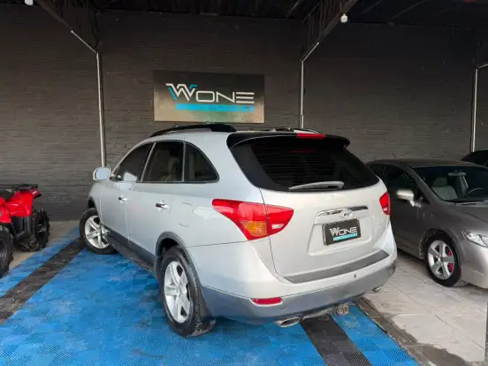HYUNDAI-VERACRUZ-3.8 GLS 4WD 4X4 V6 24V GASOLINA 4P AUTOMÁTICO HYUNDAI-VERACRUZ-2009