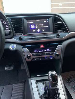 HYUNDAI-ELANTRA-2016