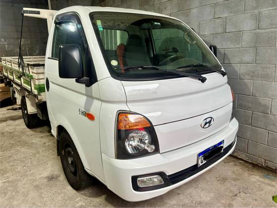 HYUNDAI HR 2.5 LONGO SEM CAÇAMBA 4X2 16V 130CV TURBO INTERCOOLER DIESEL 2P MANUAL