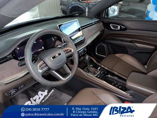 JEEP-COMMANDER-2024