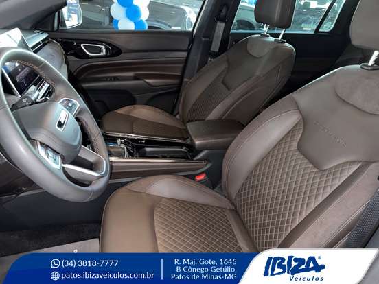 JEEP-COMMANDER-2024