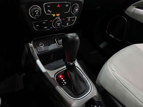 JEEP-COMPASS-2019