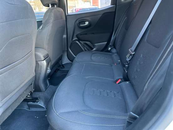JEEP-RENEGADE-1.3 T270 TURBO FLEX AT6 JEEP-RENEGADE-2024