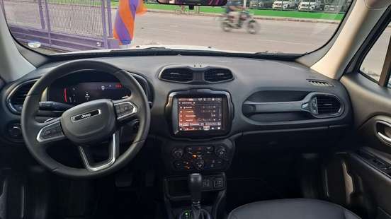 JEEP-RENEGADE-2024