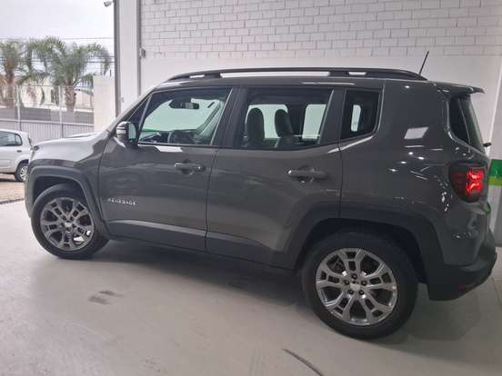 JEEP-RENEGADE-2025