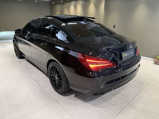 MERCEDES-BENZ-CLA 200-1.6 VISION 16V FLEX 4P AUTOMÁTICO MERCEDES-BENZ-CLA 200-2017