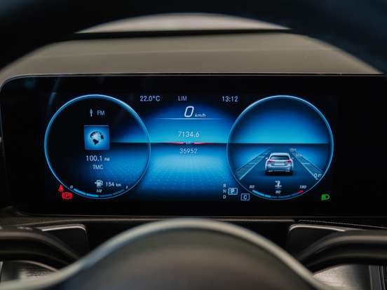 MERCEDES-BENZ-GLB 200-1.3 CGI GASOLINA ADVANCE 7G-DCT MERCEDES-BENZ-GLB 200-2021