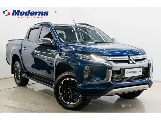MITSUBISHI L200 TRITON 2.4 16V TURBO DIESEL SPORT HPE CD 4P 4X4 AUTOMÁTICO