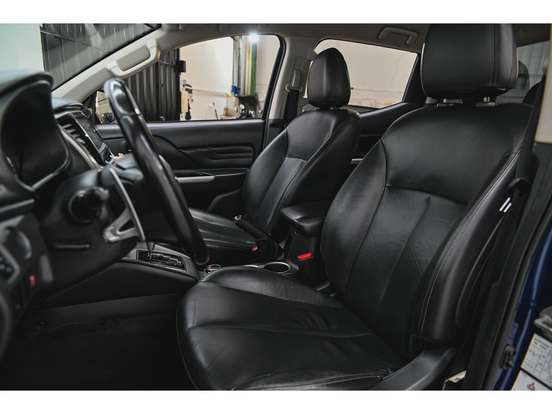 MITSUBISHI-L200 TRITON-2022
