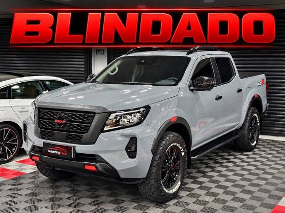 NISSAN FRONTIER 2.3 16V TURBO DIESEL PRO4X CD 4X4 AUTOMÁTICO