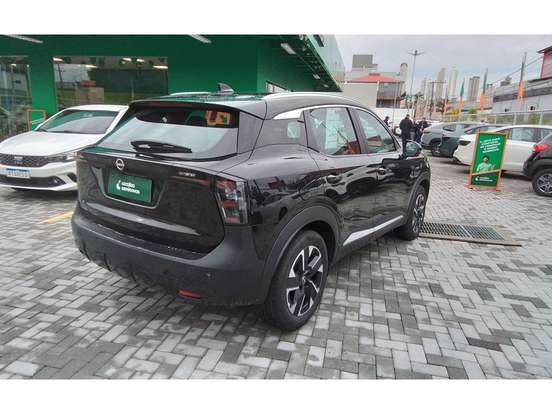 NISSAN-KICKS-2025
