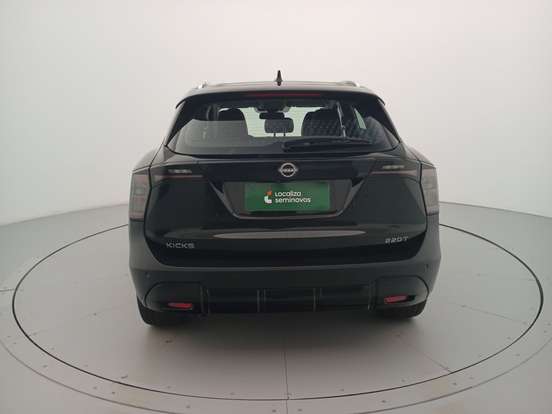 NISSAN-KICKS-2025