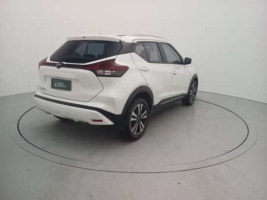 NISSAN-KICKS-2024