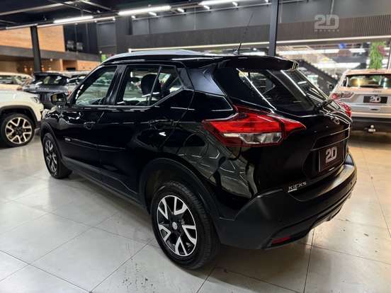 NISSAN-KICKS-2019