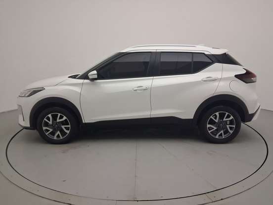 NISSAN-KICKS-2024