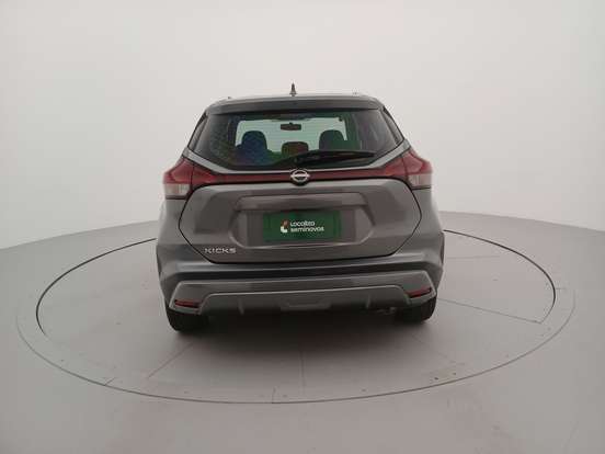 NISSAN-KICKS-2023
