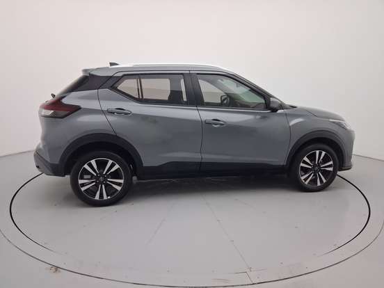 NISSAN-KICKS PLAY-2025