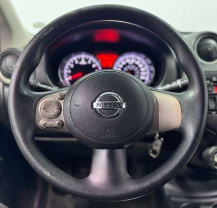 NISSAN-VERSA-2014