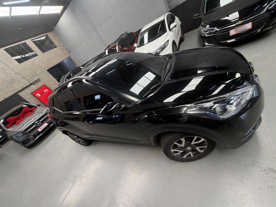 NISSAN-KICKS-2020