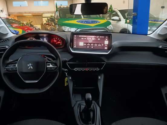 PEUGEOT-208-2023