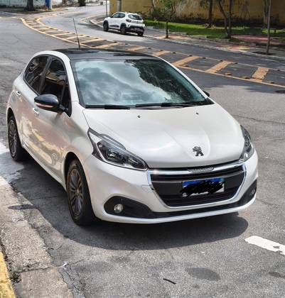 PEUGEOT 208 1.6 ALLURE 16V FLEX 4P AUTOMÁTICO