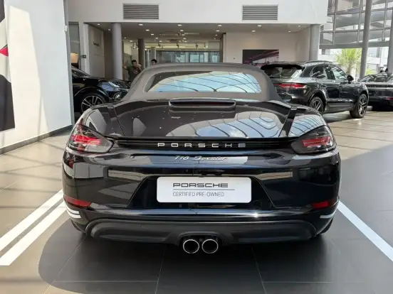 PORSCHE-718-2024