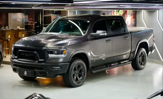 RAM-1500-5.7 V8 GASOLINA REBEL CD 4X4 AUTOMÁTICO RAM-1500-2022