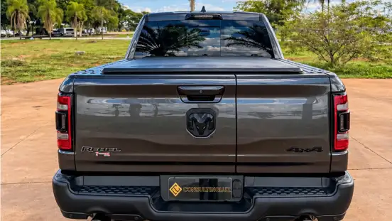 RAM-1500-5.7 V8 GASOLINA REBEL CD 4X4 AUTOMÁTICO RAM-1500-2022