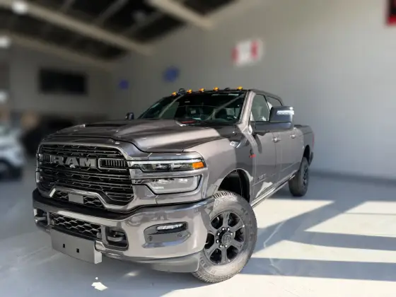 RAM 3500 6.7 I6 TURBO DIESEL LARAMIE NIGHT EDITION CD 4X4  AUTOMÁTICO