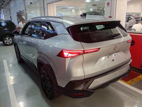 RENAULT-BOREAL-2025