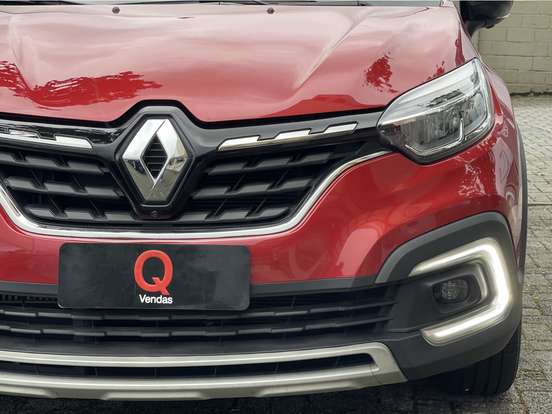 RENAULT-CAPTUR-2023