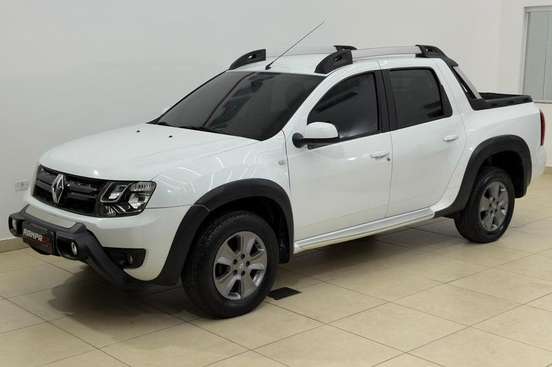 RENAULT-DUSTER OROCH-2016