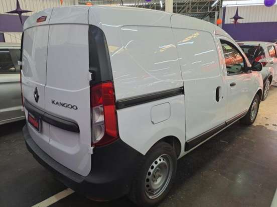 RENAULT-KANGOO-2024