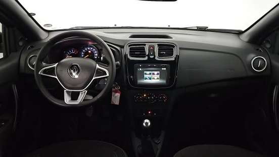 RENAULT-LOGAN-2024