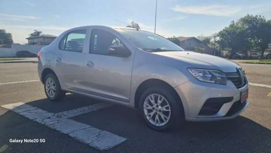 RENAULT-LOGAN-2024