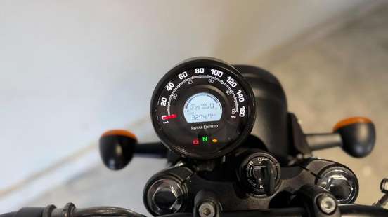 ROYAL ENFIELD-HUNTER 350-2025