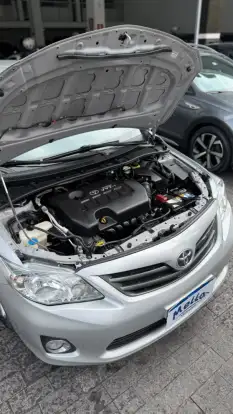 TOYOTA-COROLLA-2011